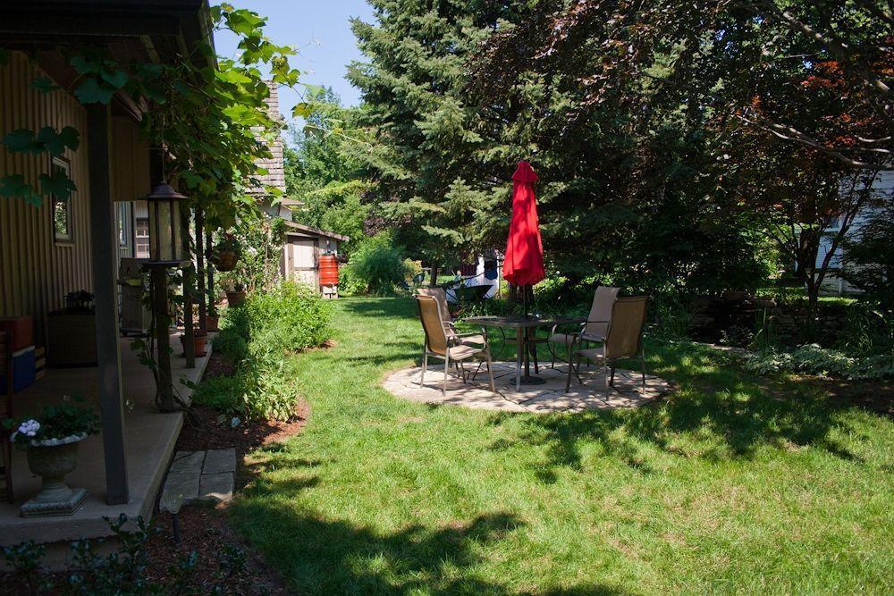 Cedar Gables Bed & Breakfast Bed & Breakfast Niagara-on-the-Lake Exterior photo